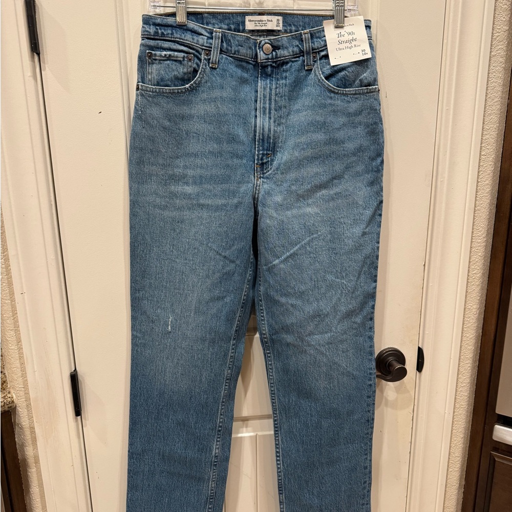 Abercrombie and Fitch Ultra high rise 90’s straight jean